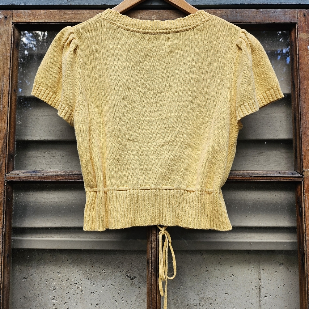 🏵Vintage y2k Crop Sweater🏵 - Picture 4 of 4